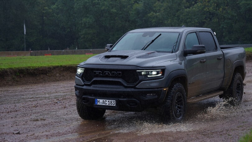 RAM 1500 TRX Lunar Edition, l'off-road diventa estremo