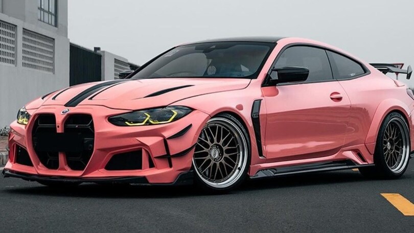 BMW M4 in rosa: impossibile non notarla!