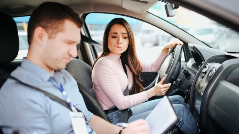 Limiti di velocità: ma i neopatentati quali auto possono guidare?