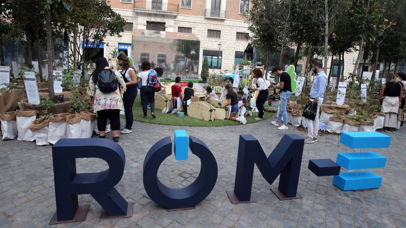 Rom-E, anche l'intrattenimento si fa green