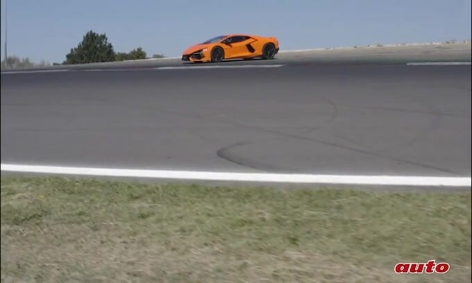 Lamborghini Revuelto, il Toro da oltre 1000 cavalli