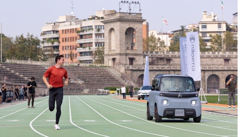 SfidAMI: Citroën Ami è scesa in pista con il campione olimpico Filippo Tortu