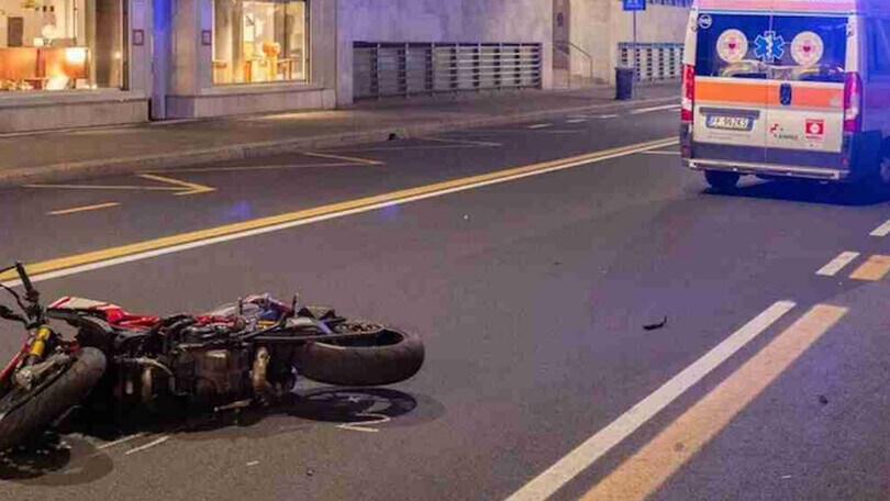 Adolescente muore sbalzata dalla moto dell’amico senza patente