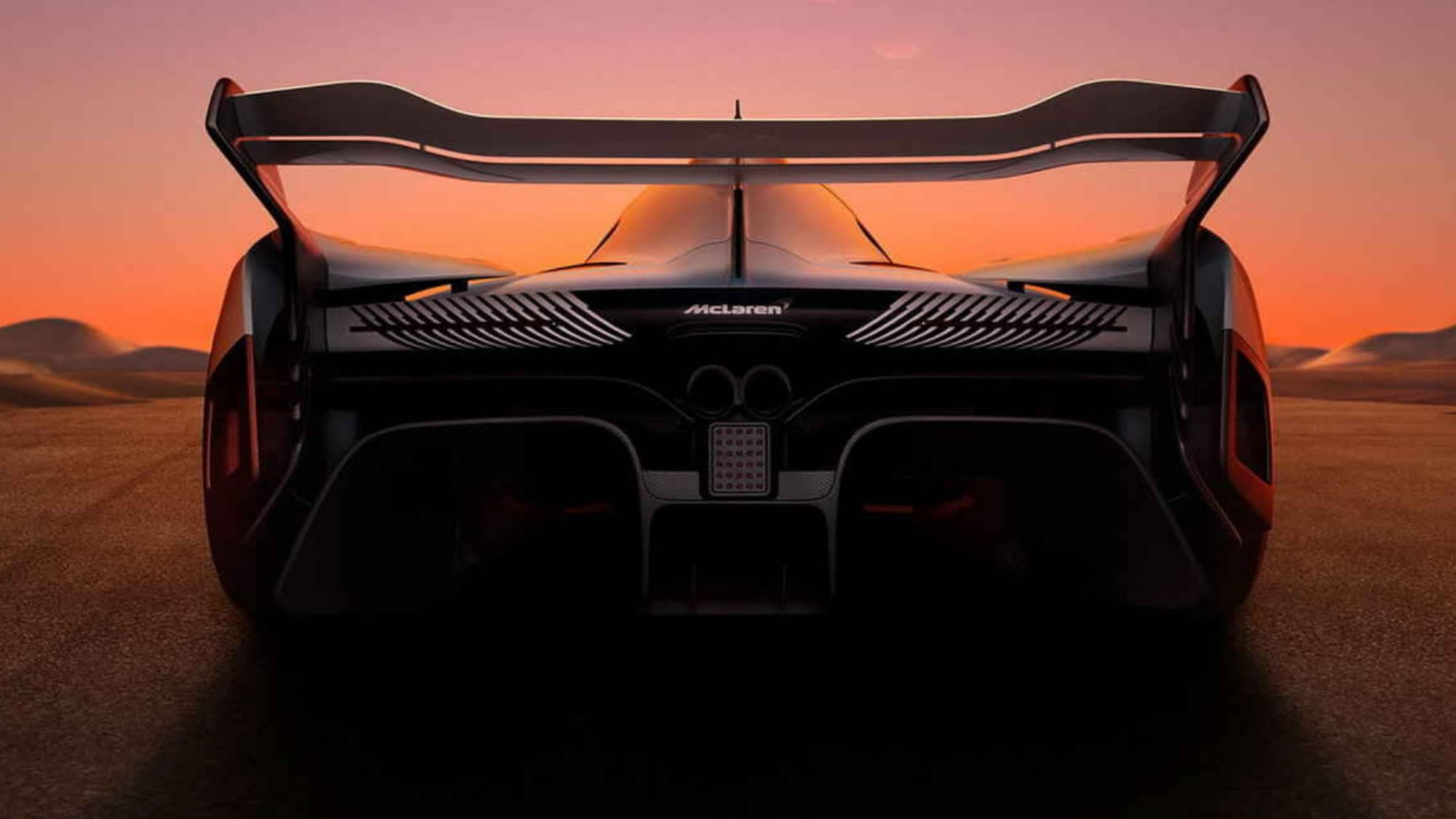 “Unboxing” della McLaren da 4 milioni di dollari