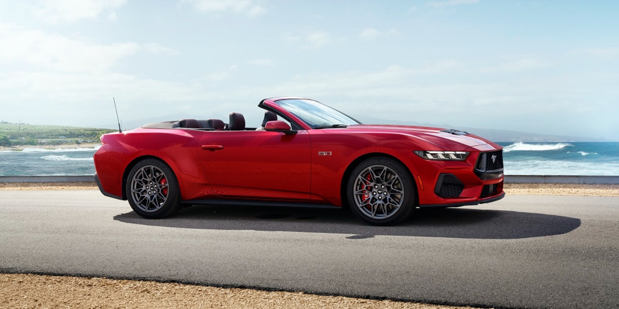 Ford Mustang 5.0 V8 Convertible, la guida completa all'acquisto