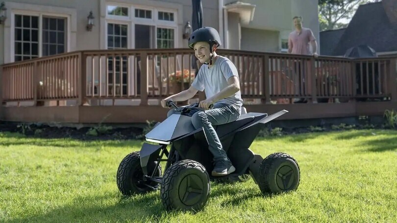In attesa del Cybertruck Tesla arriva il Cyberquad per bambini