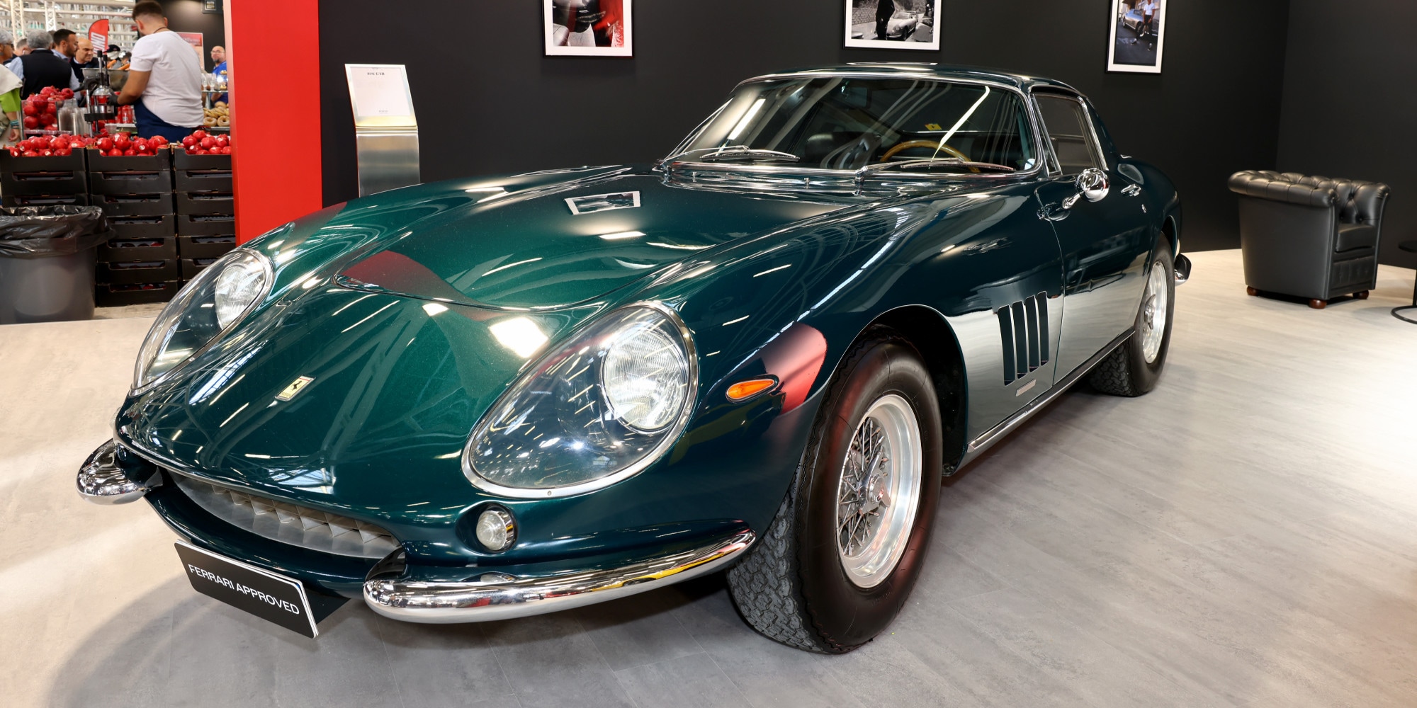 Ferrari, la 275 di Clint Eastwood esposta a Bologna