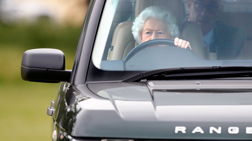 Range Rover, in vendita quello della Regina Elisabetta II