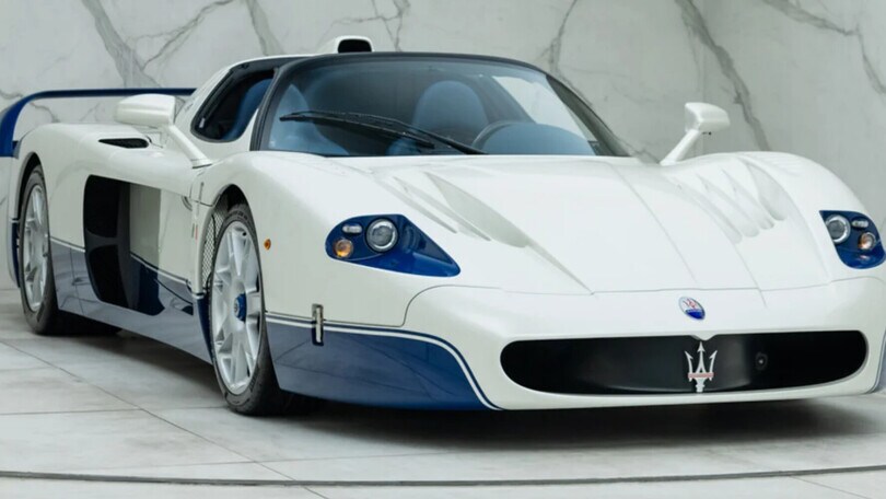 Maserati MC12 e Ferrari Enzo, all'asta due esemplari mai utilizzati