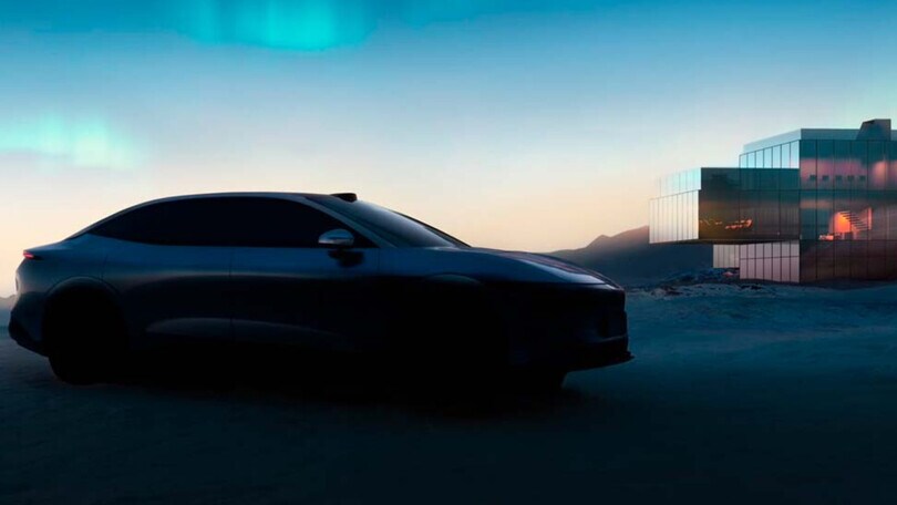 Zeekr, le prime immagini della 007 la berlina globale elettrica