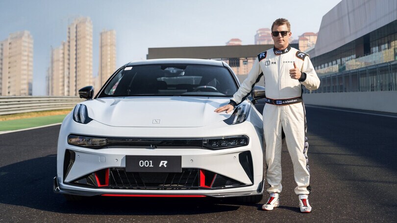 Zeekr 001 FR, l'elettrica cinese da 1.300 cv è sviluppata da Räikkönen
