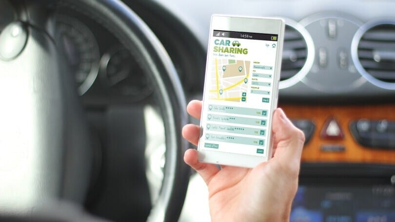 Mercato auto: il futuro in Italia sarà dei mezzi a noleggio e in sharing