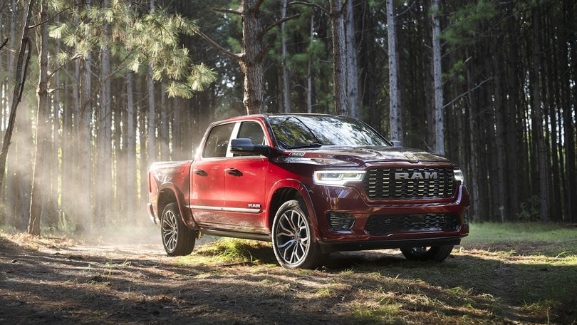 Nuovo RAM 1500, avanti con i motori Hurricane nel 2025