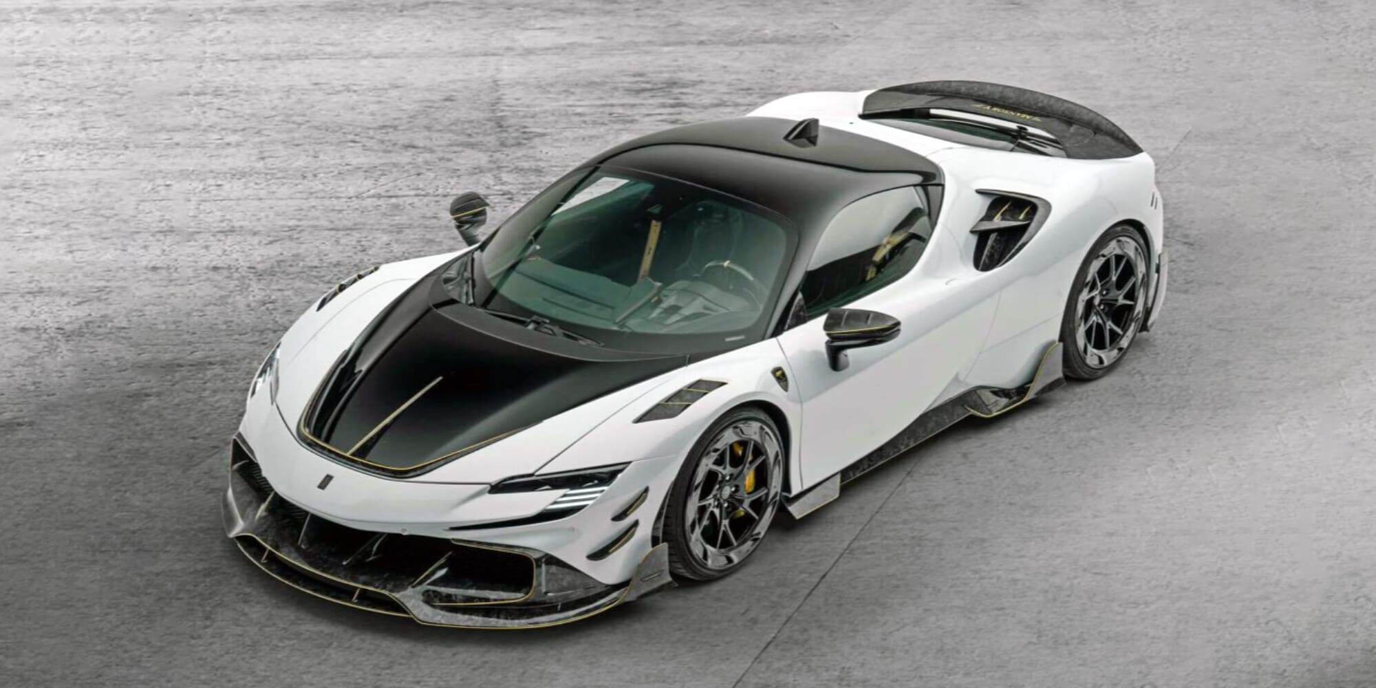Ferrari SF90 Stradale, 1100 cv grazie a Mansory