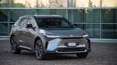 Toyota, nuovi allestimenti e prezzi per la bZ4X
