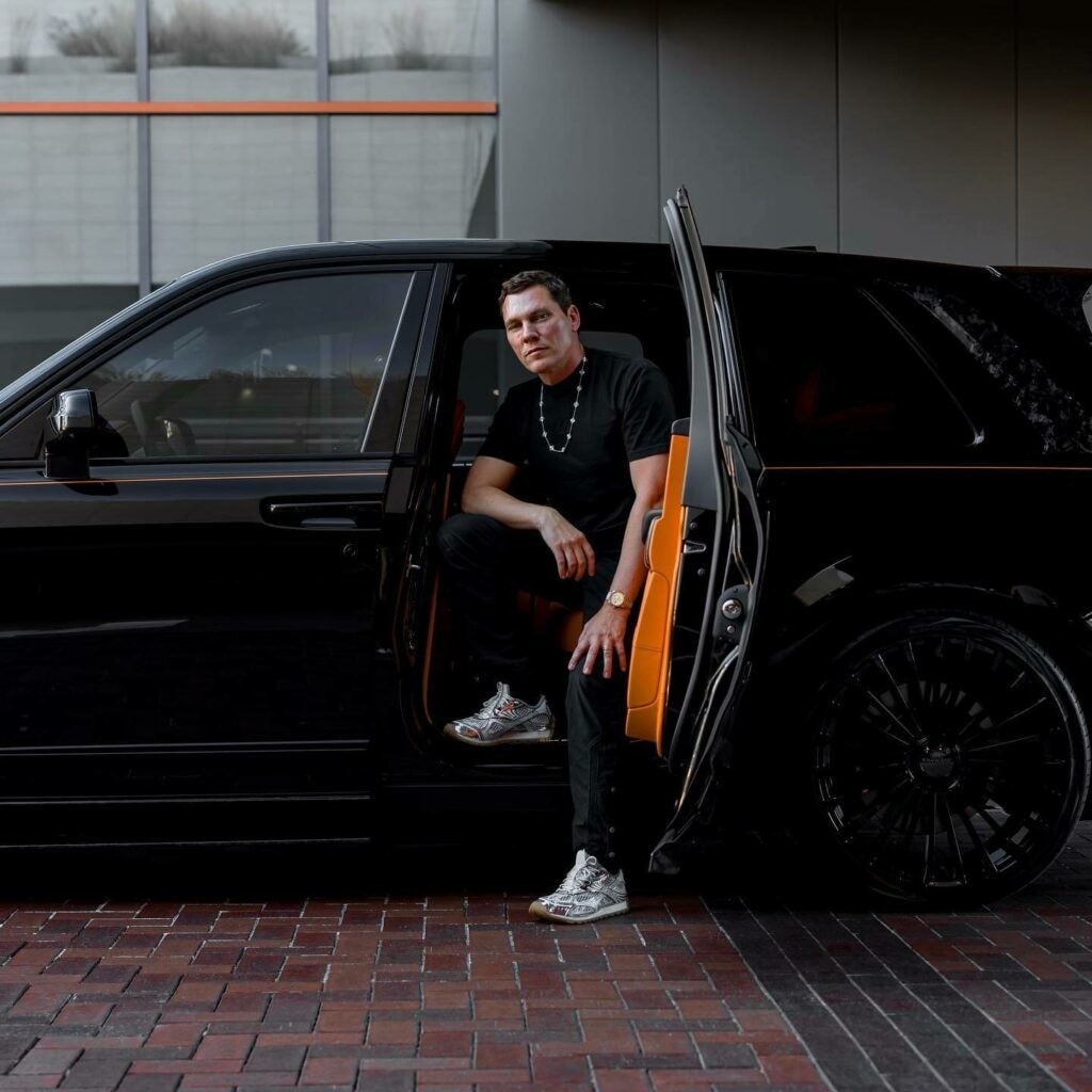 Le foto della Rolls-Royce Cullinan by Mansory del Dj Tiesto