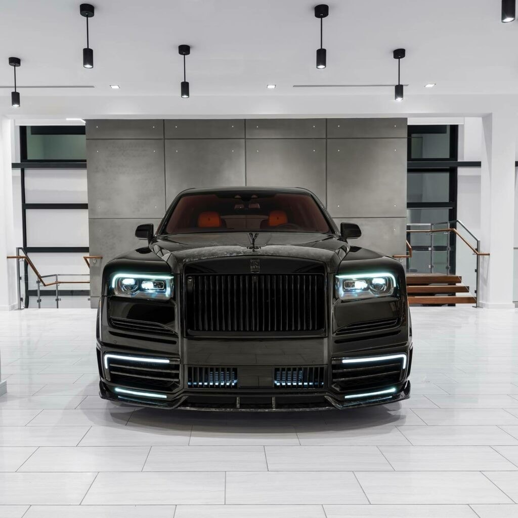 Le foto della Rolls-Royce Cullinan by Mansory del Dj Tiesto