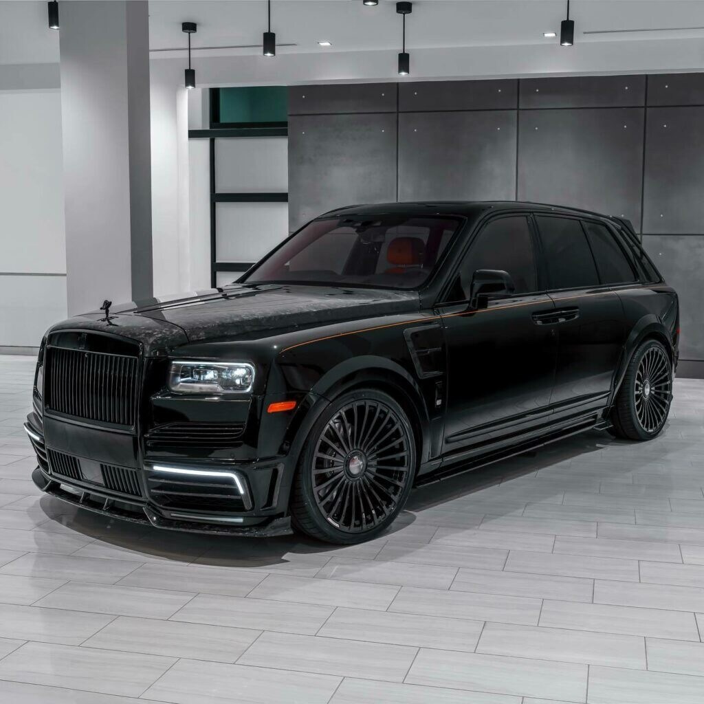 Le foto della Rolls-Royce Cullinan by Mansory del Dj Tiesto