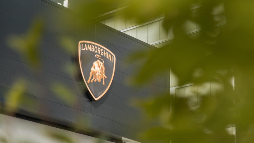Lamborghini, sì alla settimana lavorativa da 4 giorni