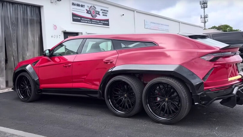 Lamborghini Urus, un colosso con sei ruote motrici