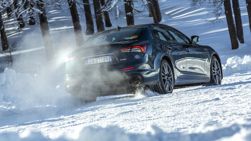 La prova della Maserati Ghibli 334 Ultima, super berlina italiana