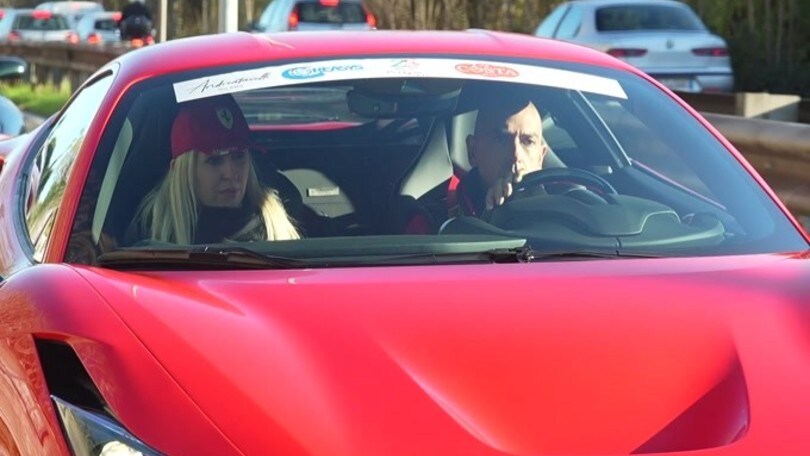 Ferrari Club Passione Rossa, le supercar incantano Roma