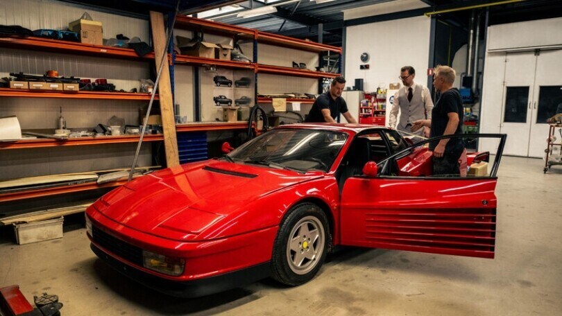 Svelata la prima Ferrari Testarossa che è diventata (quasi) una Targa