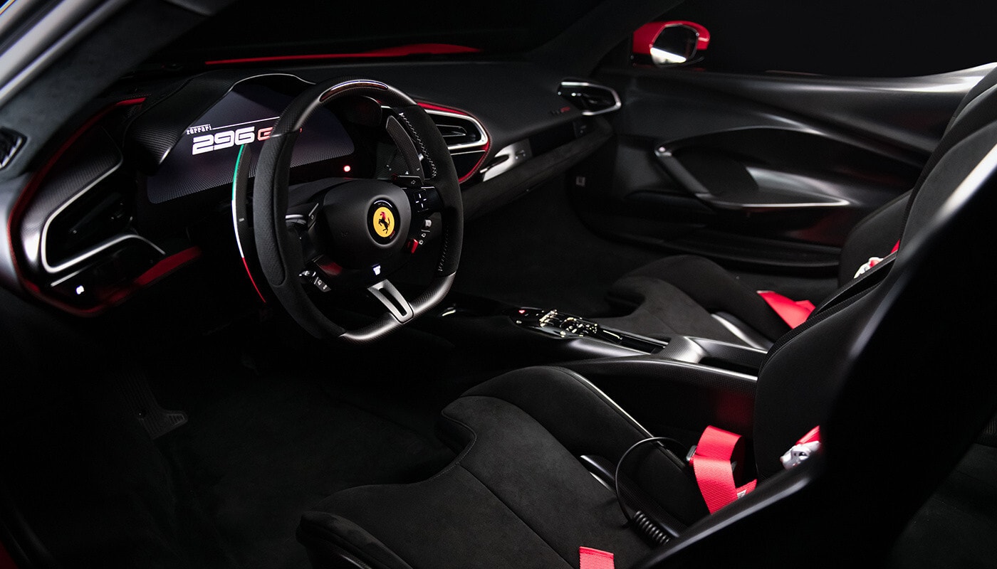 Ferrari 296, la serie speciale rende omaggio alla F2004 Campione del Mondo