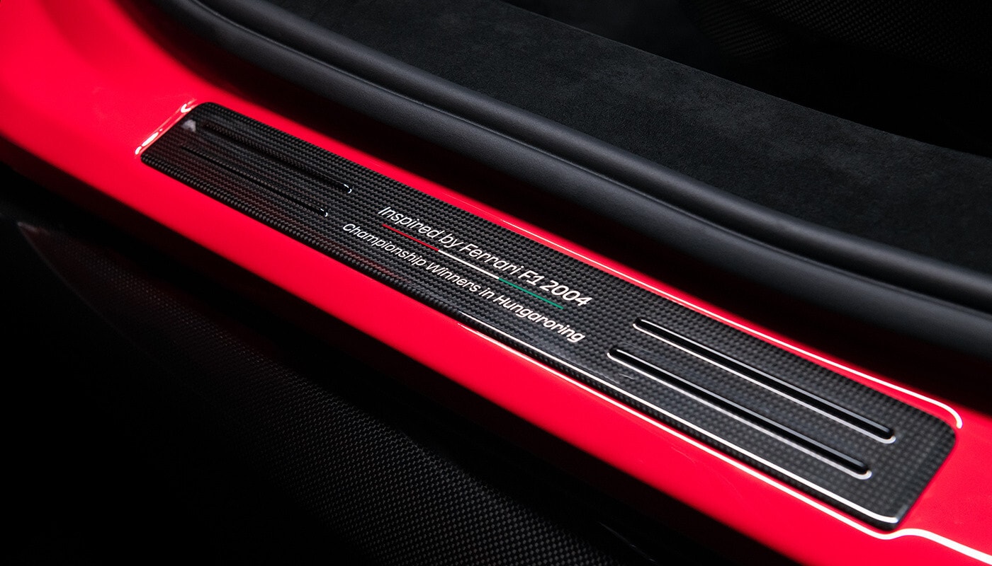 Ferrari 296, la serie speciale rende omaggio alla F2004 Campione del Mondo