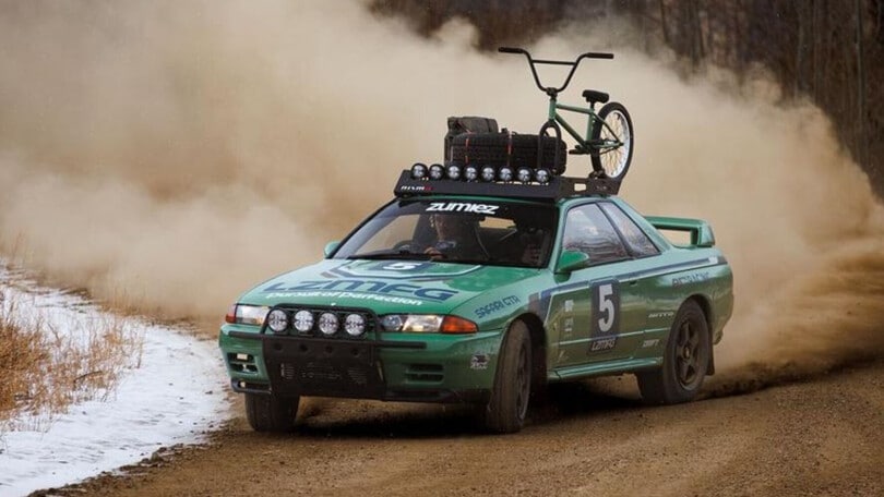 Adam LZ trasforma la Nissan Skyline in un fuoristrada