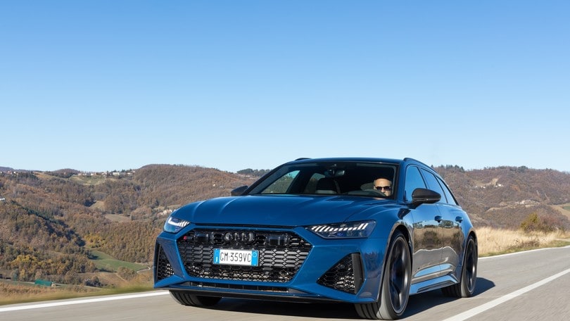 Audi RS 6 Performance, la supercar con il portellone al Balocco