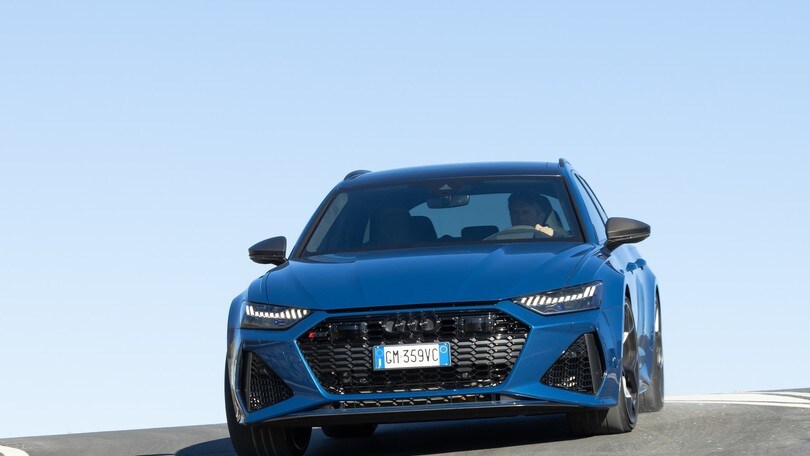 Audi RS 6 Performance, il test al Balocco