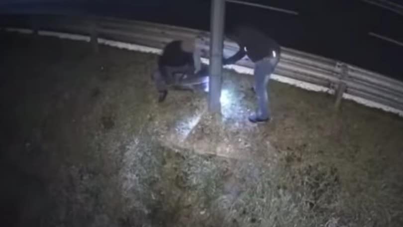 Autovelox abbattuti, c'è il video che mostra tutto