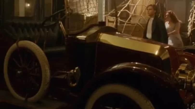 La Renault d'epoca di Jack e Rose è ancora dentro il Titanic