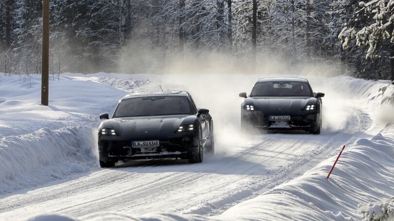 Muletti di Porsche Taycan restyling