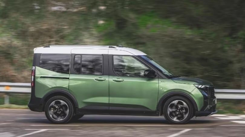 Ford Tourneo, versatile ma con la faccia da Suv