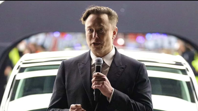 Musk lancia l'allarme: senza dazi i Costruttori cinesi ci demoliranno