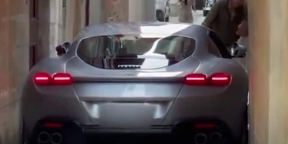 Auto sempre più grandi e strade sempre più piccole: è un problema in Europa
