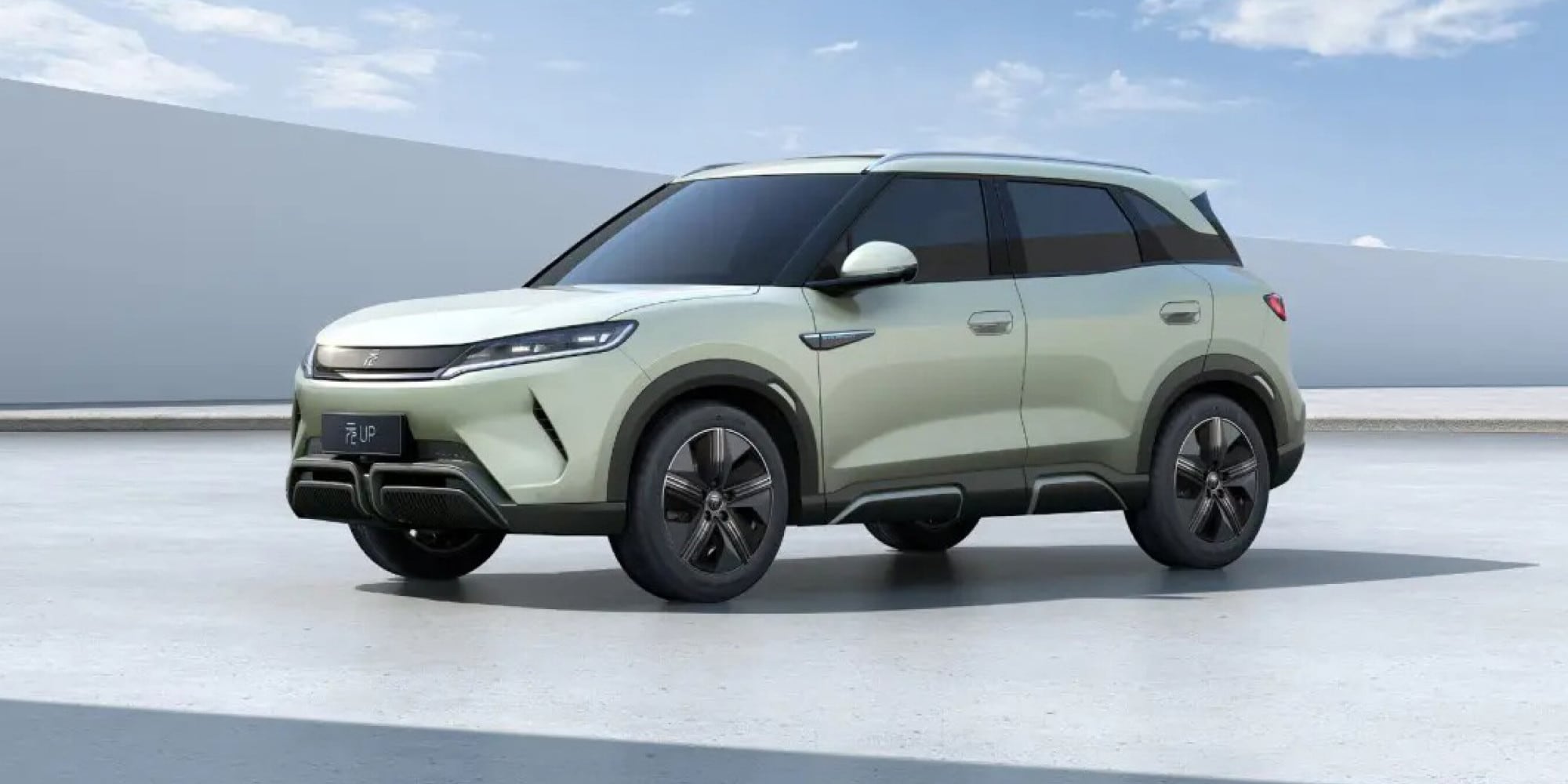 BYD Yuan Up, Suv elettrico compatto da 13.000 euro in Cina