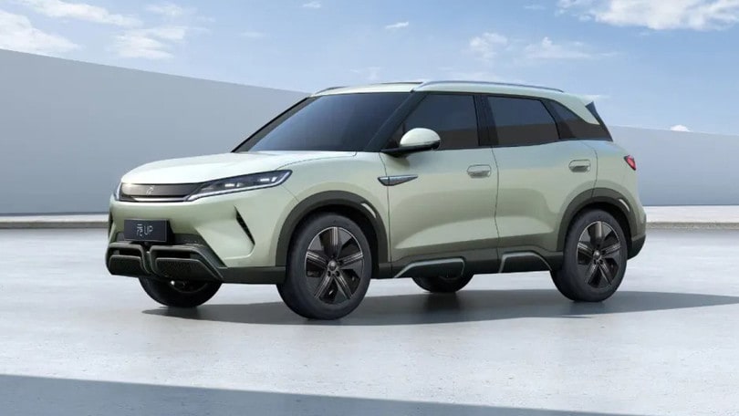 BYD Yuan Up, Suv elettrico compatto da 13.000 euro in Cina
