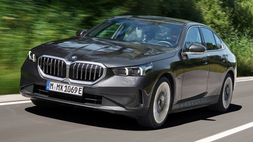 BMW Serie 5/i5, la prova al Balocco
