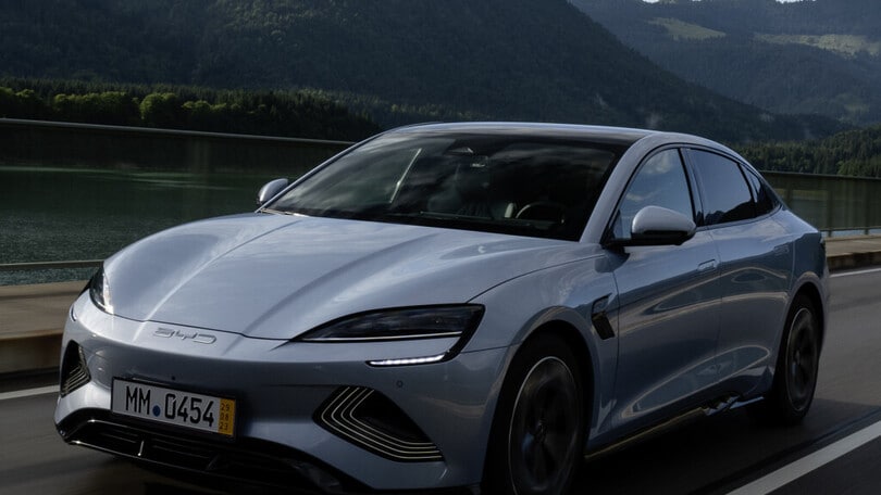 BYD Seal, la prova al Balocco