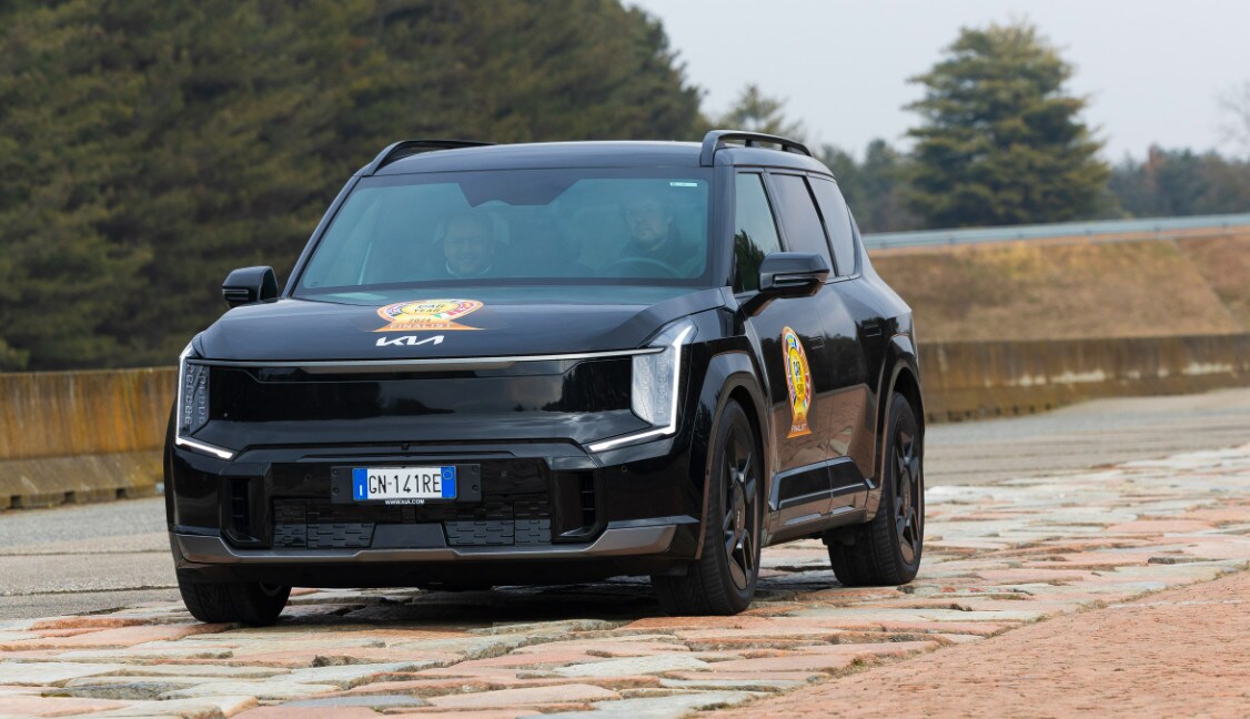 The Car of the Year: Kia EV9, la prova al Balocco