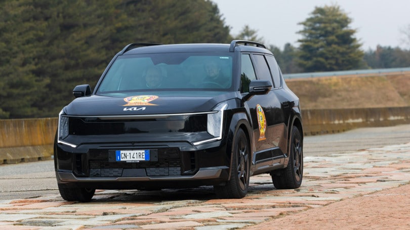 The Car of the Year: Kia EV9, la prova al Balocco