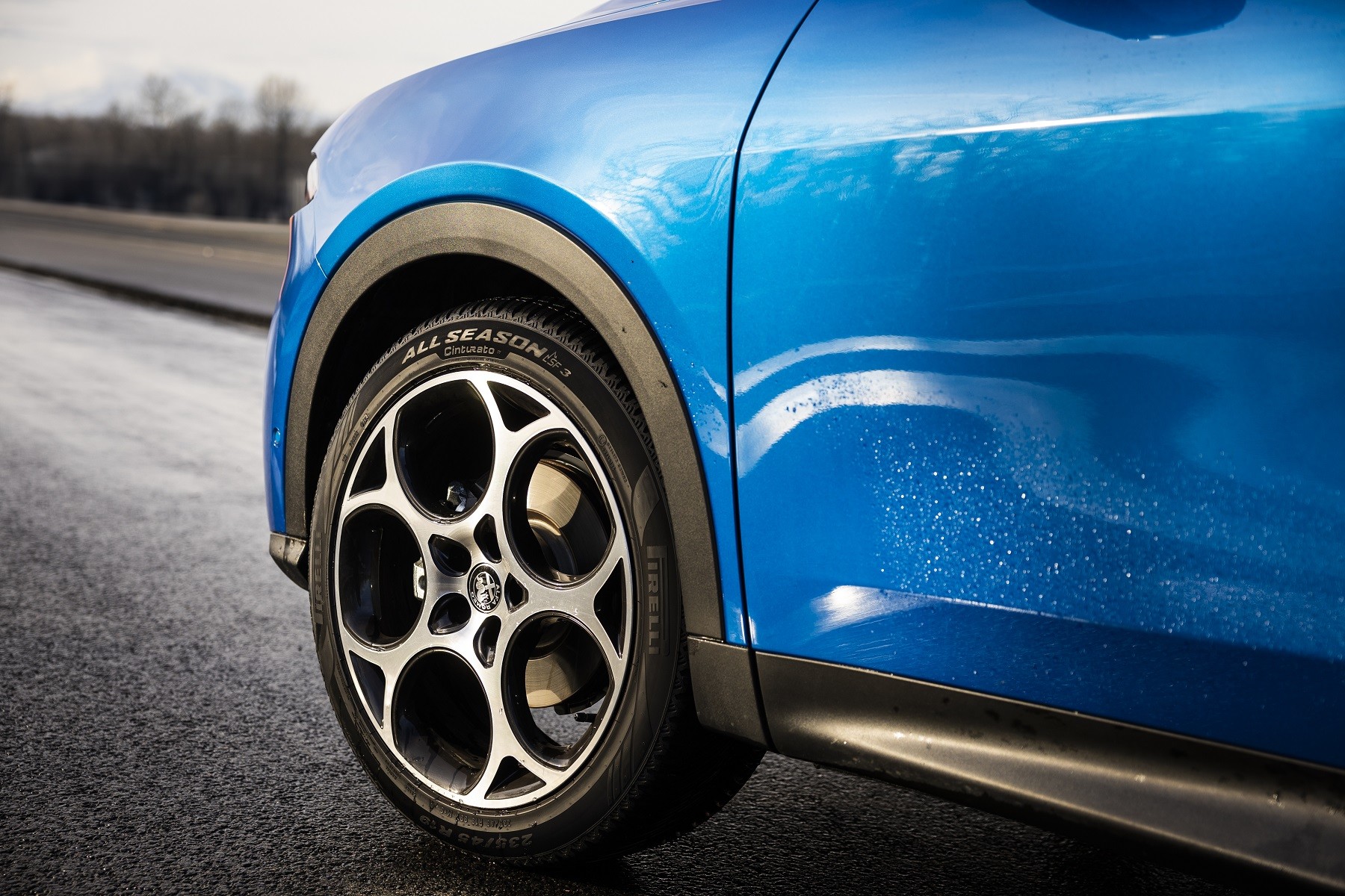 Nuovo Pirelli Cinturato All Season SF3, lo pneumatico campione