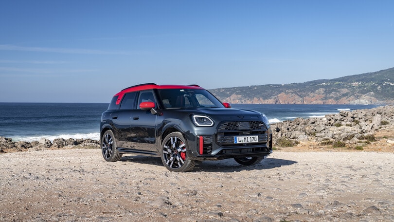 Nuova Mini Countryman John Cooper Works