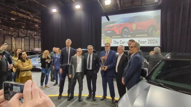 Renault Scenic E-tech Electric è la Regina del COTY 2024