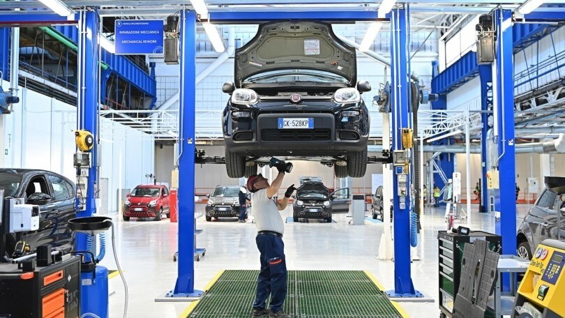 Preoccupazione Stellantis: poche auto elettriche vendute in Italia