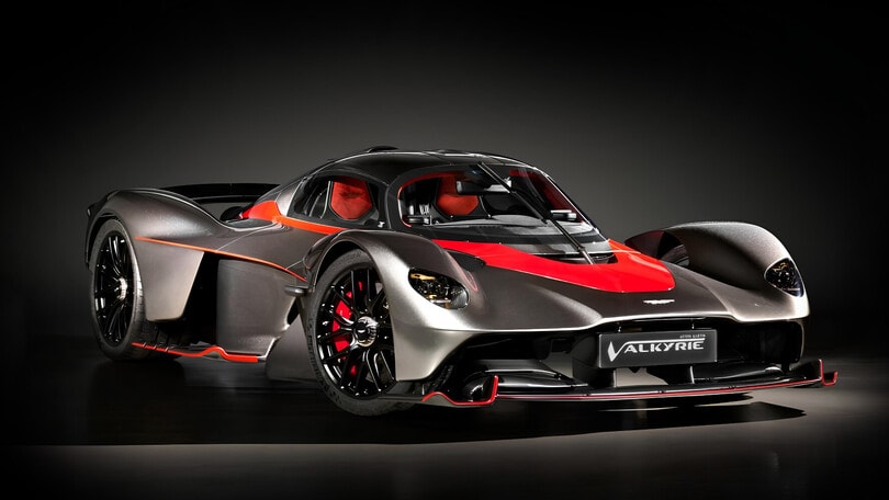 Aston Martin Valkyrie all'asta: il prezzo astronomico è vicino ai 3 milioni!