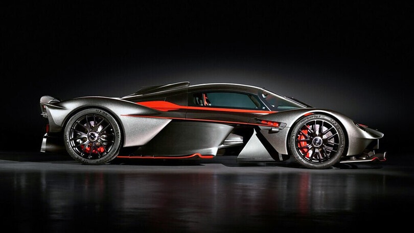 Aston Martin Valkyrie all'asta